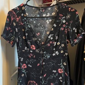 FOREVER21 / S/ black floral mini dress